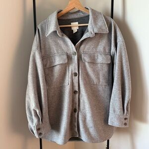 EUC H&M Women’s Oversized Shirt Jacket, size XL